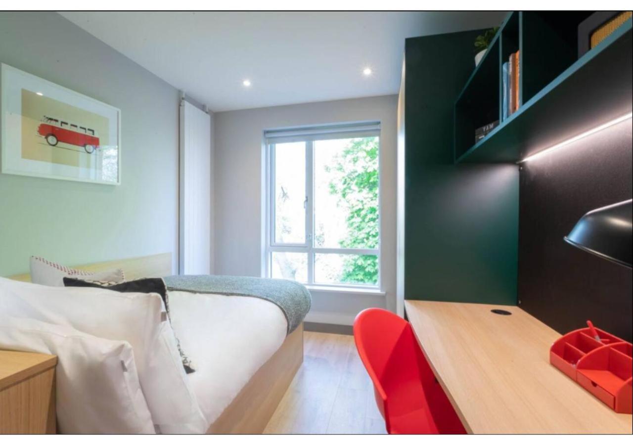 Joivy Affordable Dublin Thomas Street - Adults Only Apartment Exterior photo